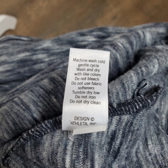 Athleta Space Dye Black Turtleneck Sweatshirt - Picture 10 of 12